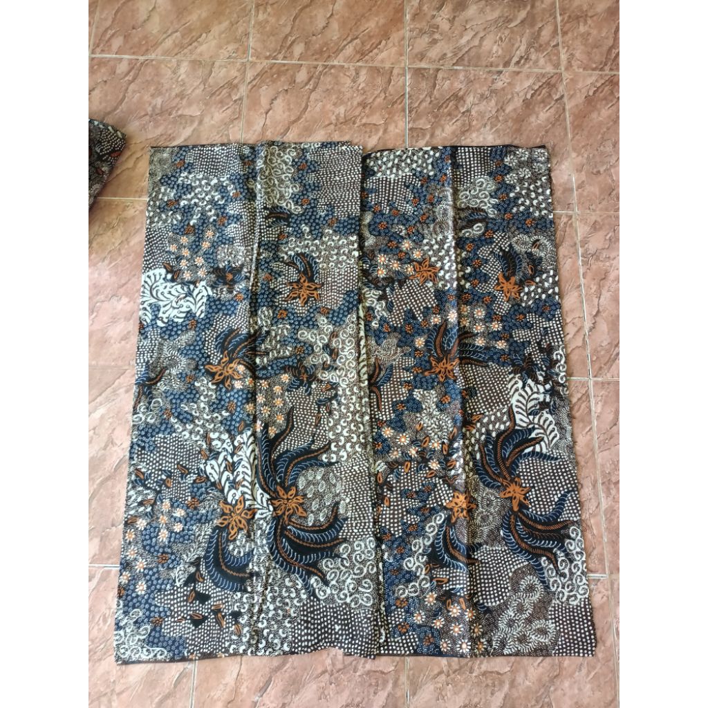 KAIN BATIK BANGSAWAN ASLI MADURA|| DI BUAT DENGAN TANGAN SENDIRI