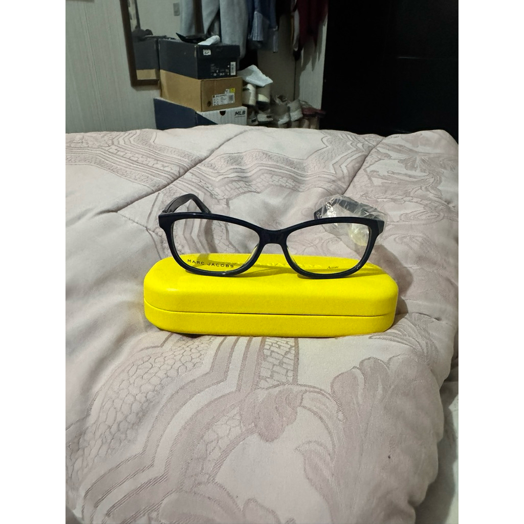 Frame Kacamata Marc Jacobs