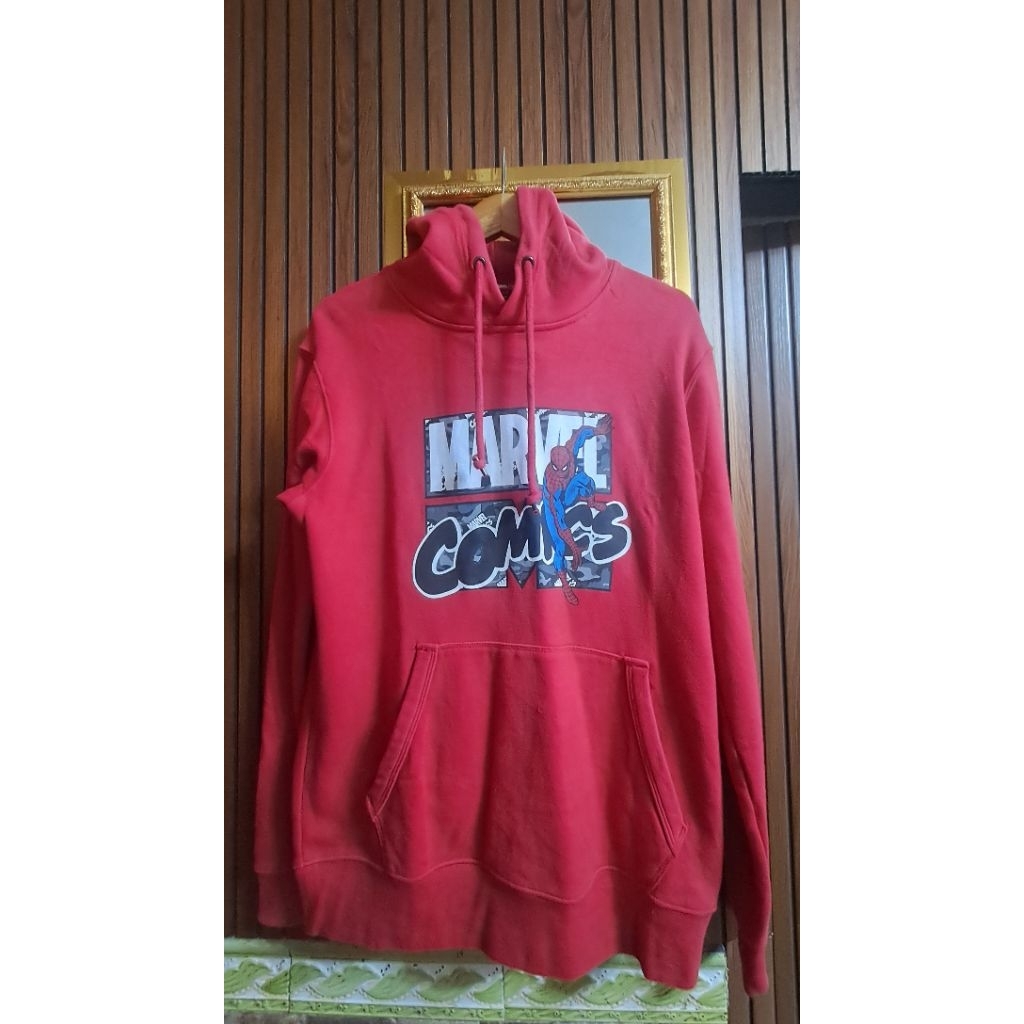hoodie marvel
