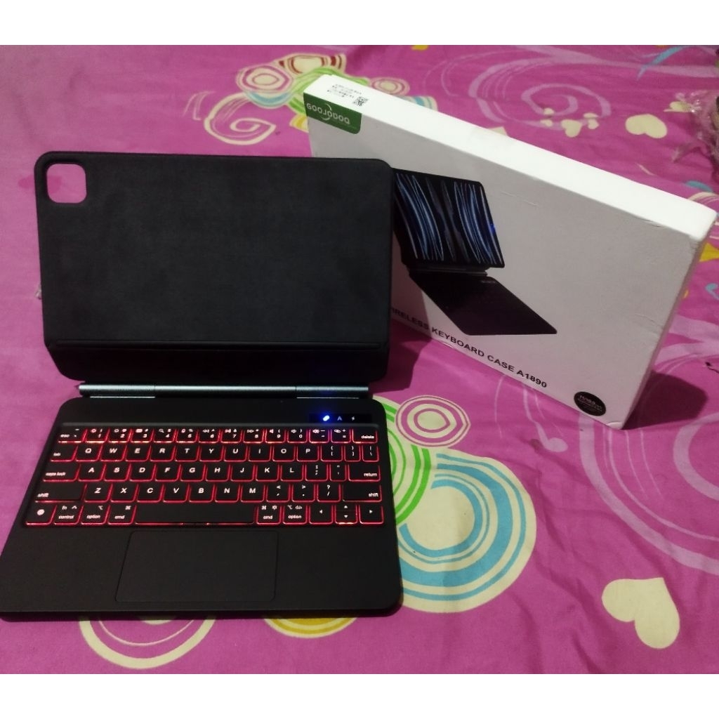 Keyboard goojodoq for ipad pro 13 gen 3 second original kaya baru
