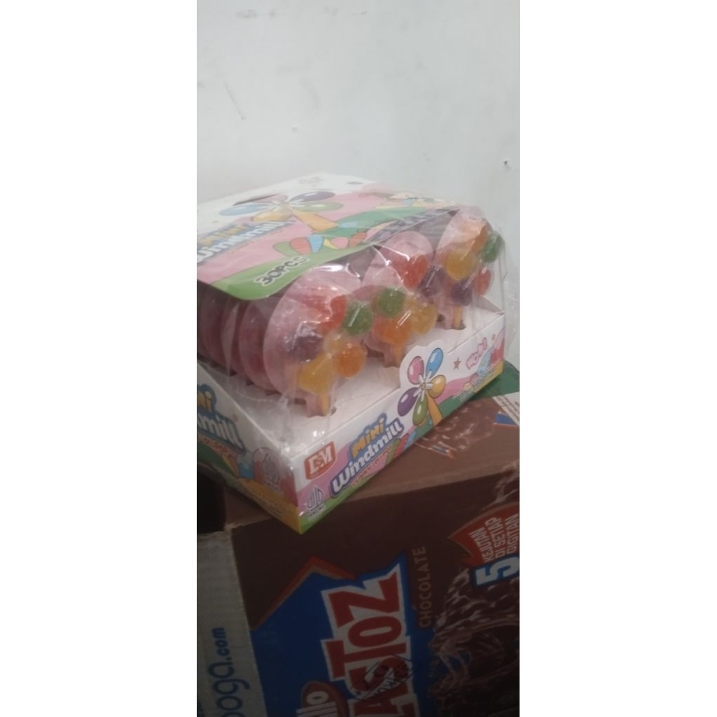 

mini windmill gummy lolipop