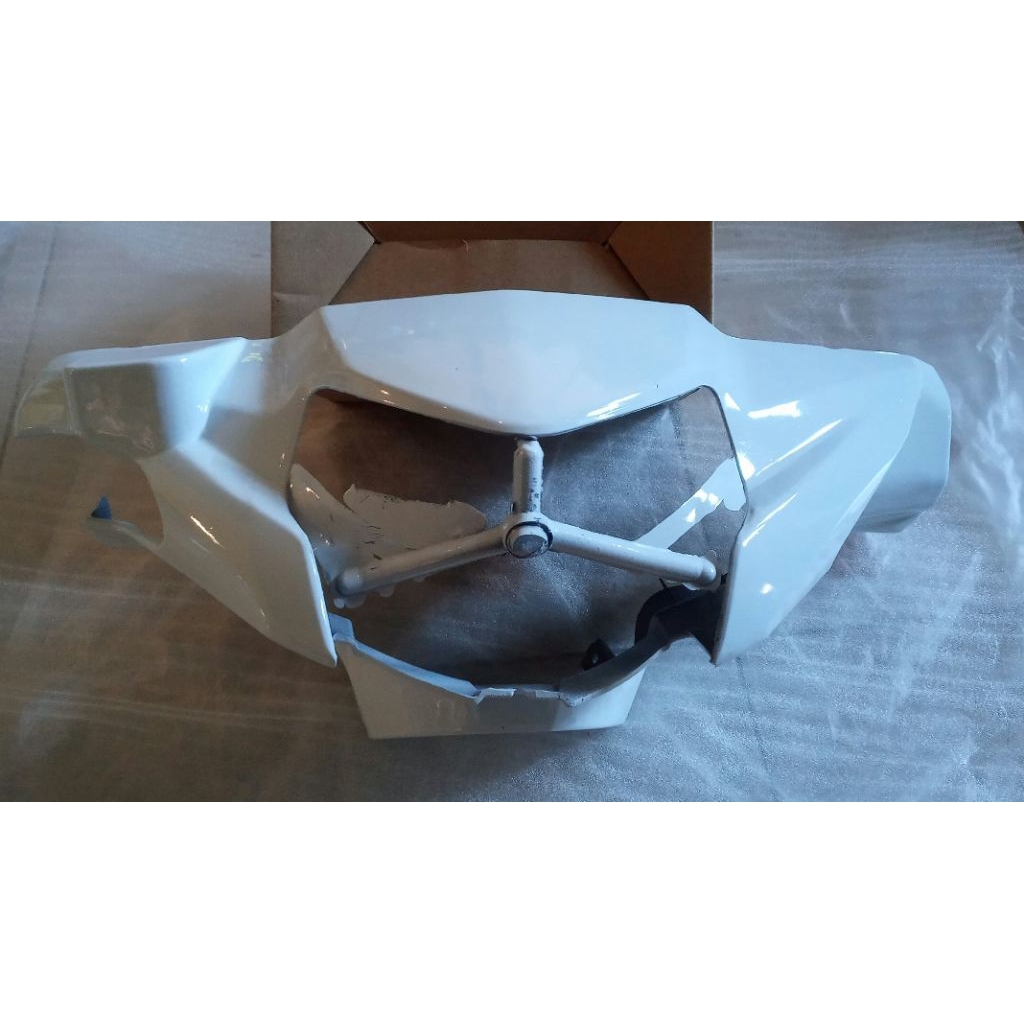 Batok depan vega ZR batok yamaha vega ZR putih