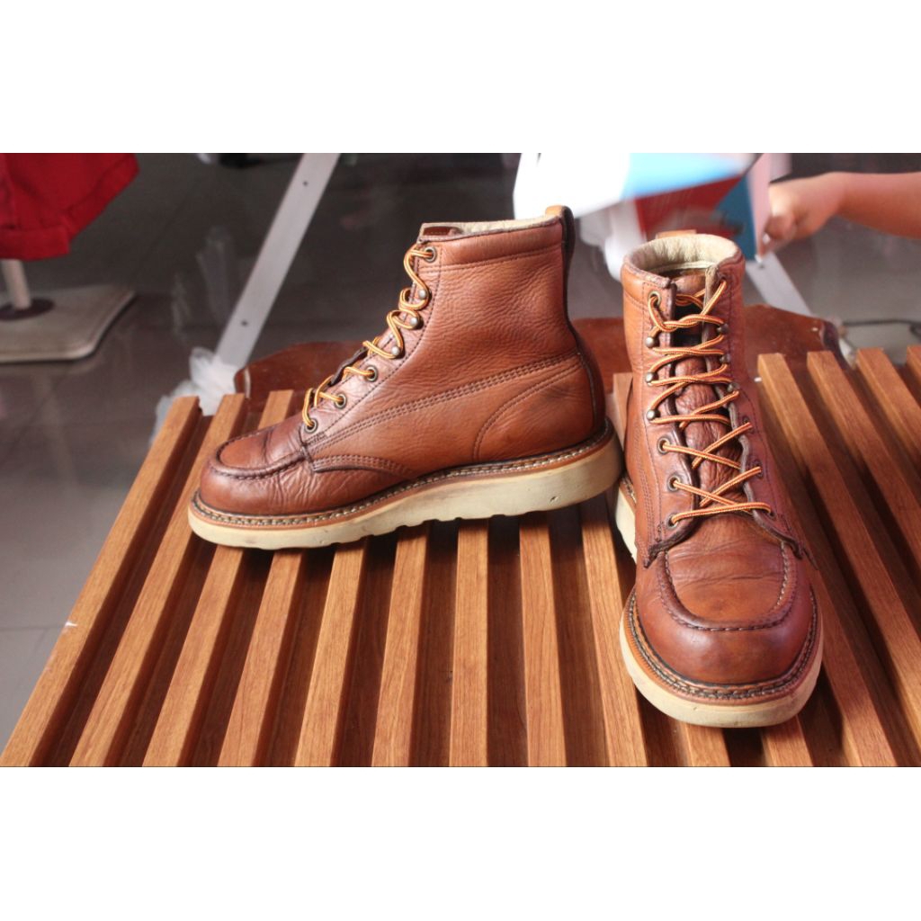Sepatu boot mewah kelas berat " Thorogood madein USA" Upper kulit asli tebal , outsole kokoh berat  