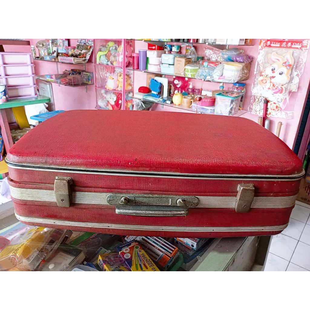 Koper Vintage Merah