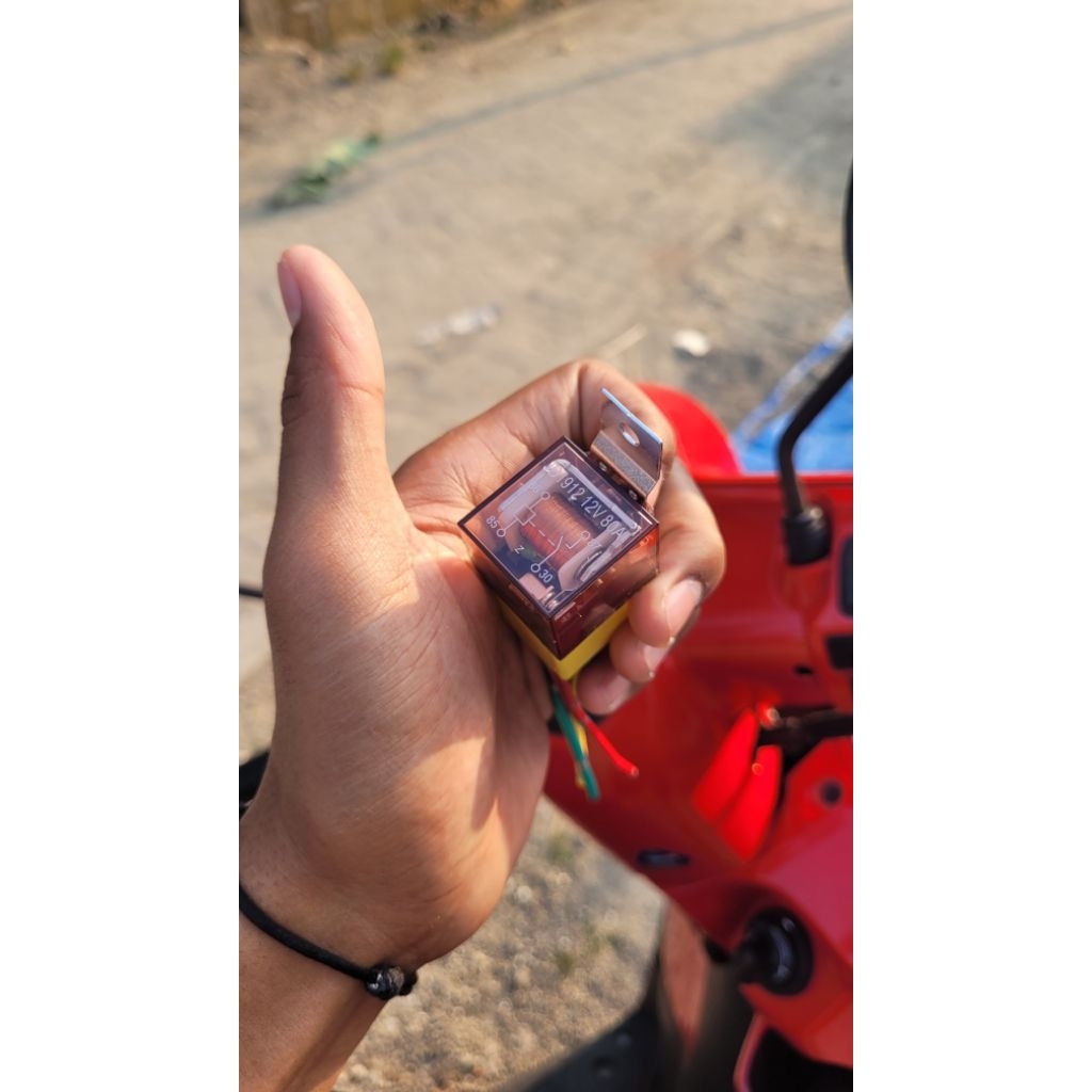 relay 4 kaki, 12 volt 80 ampere