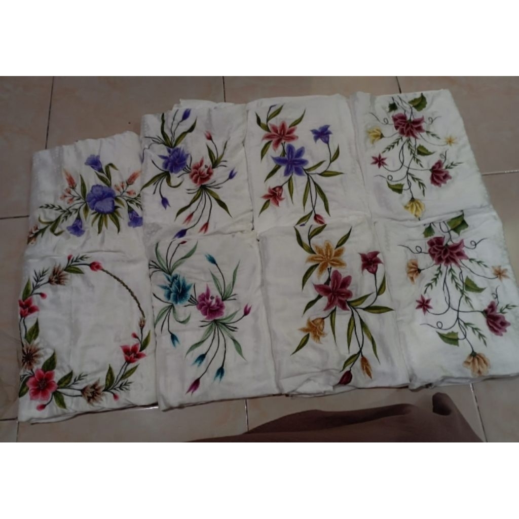 Mukena Terusan Sutra Blitz Bordir Lukis