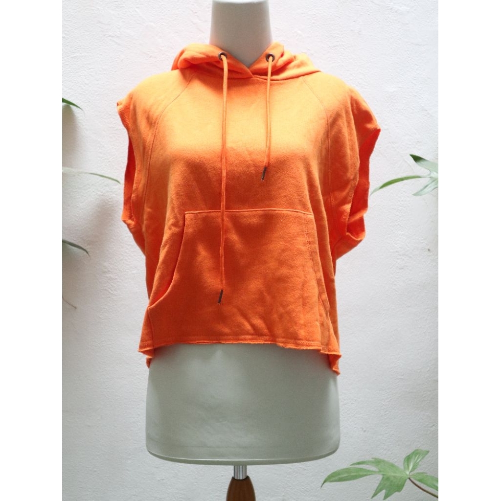 Forever 21 Hoodie Tanpa Lengan