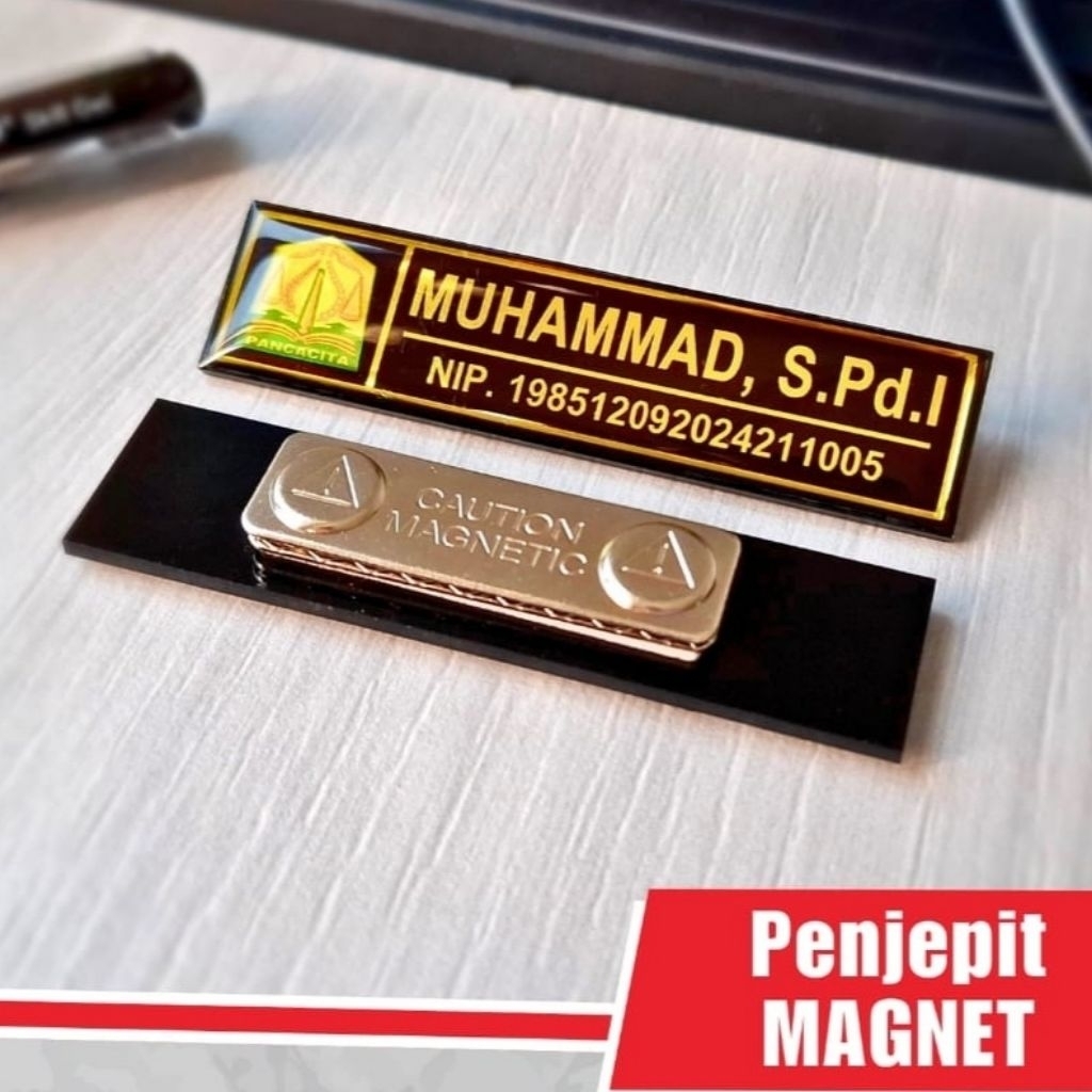 

Name Tag Gold Custom Desain Nama dan Logo / Name Tag ASN PNS PPPK