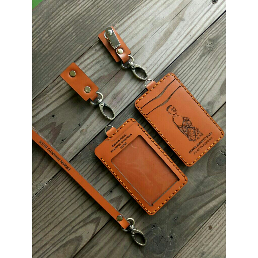 

Id Card Holder, Name Tag, gantungan KTA bahan Kulit Sapai Asli