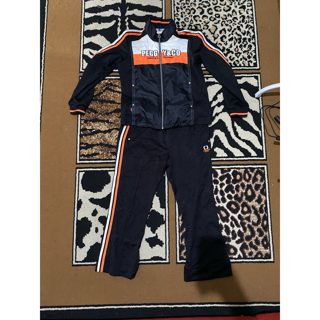 tracksuit