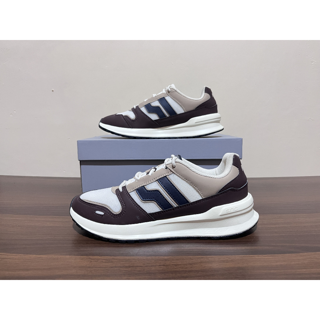 Sepatu sneaker casual pria Piero Jogger 24 Coffee Off White PIE1000211 Original