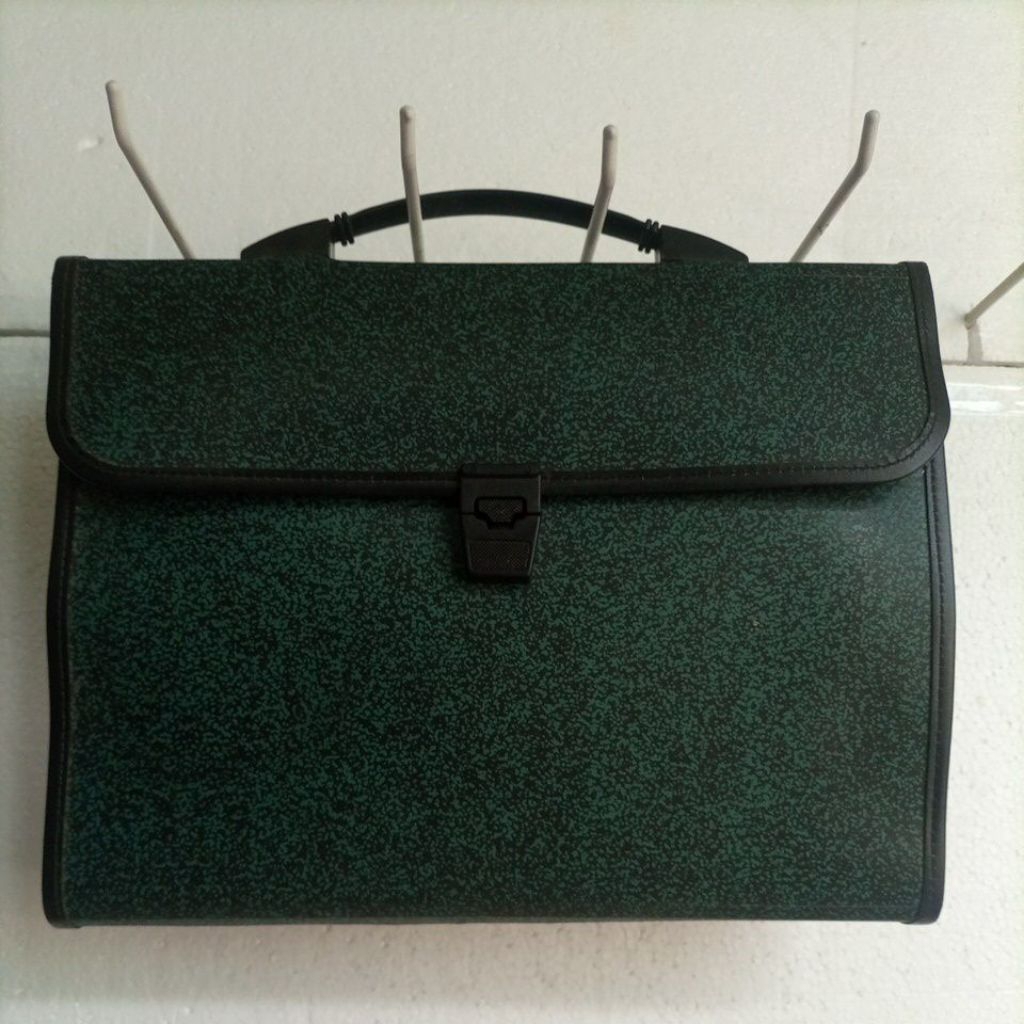 

Plastic Tile Bag-Tas File-alas-32,5cm-tinggi-25cm-preloved