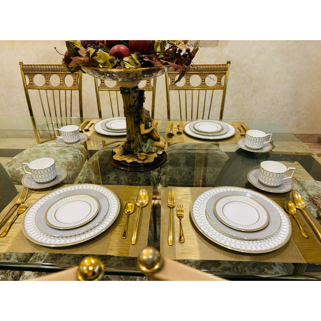 Dinner Set Wedgwood Renaissance Grey Mewah Cantik Piring Makan Set