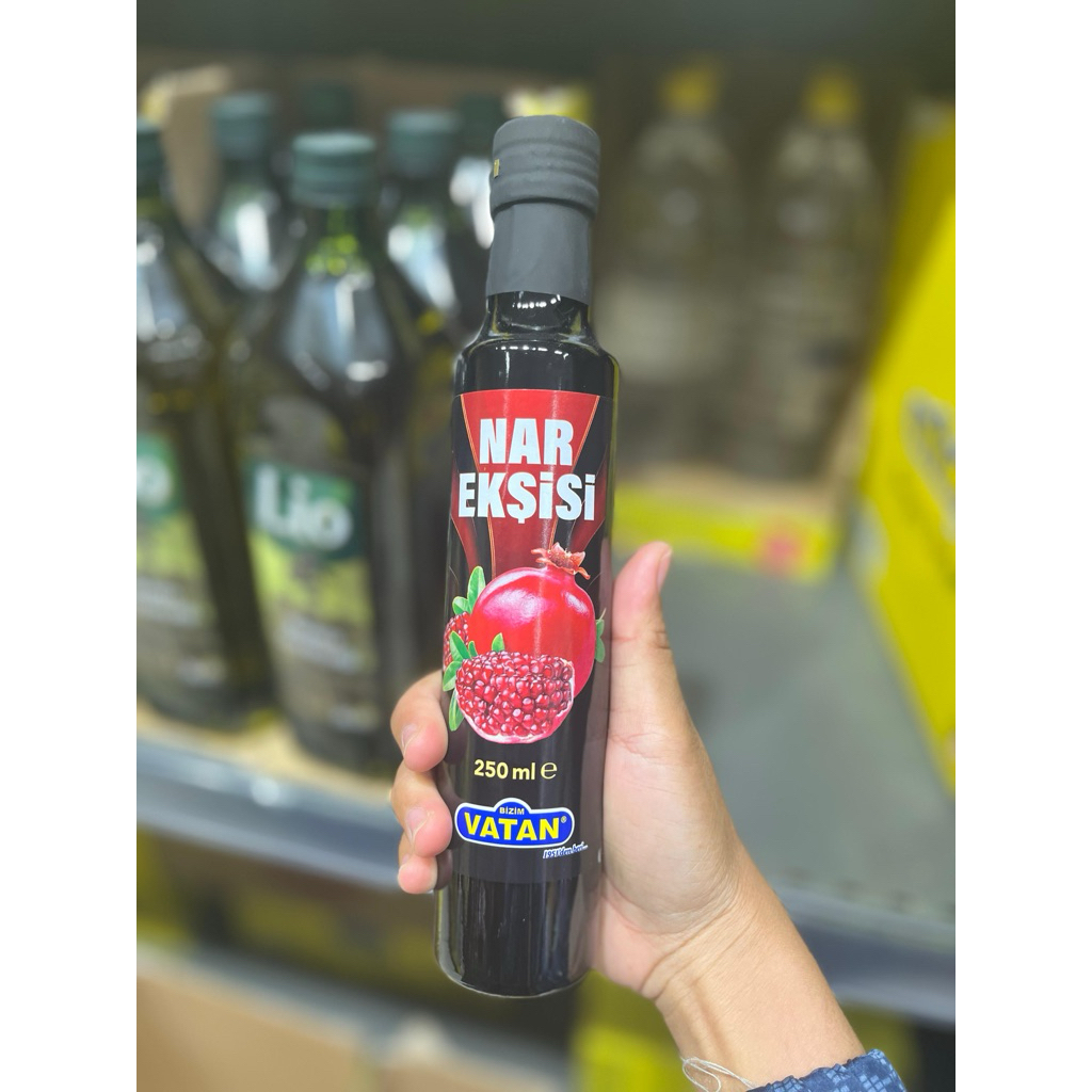 

POMEGRANATE SAUCE SAUS DELIMA NAR EKSI TURKI 200 ml