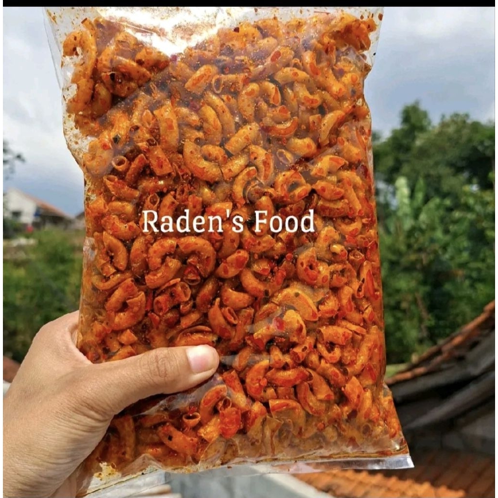 

makroni kriuk bumbu basah/ makaroni kriwil pedas daun jeruk 500gram