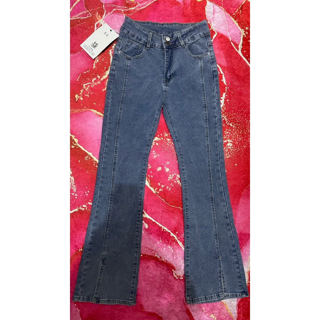 Celana Jeans Cutbray Belah Depan