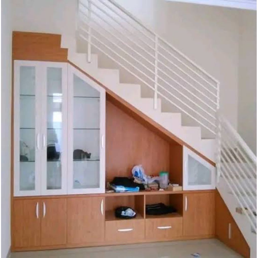 Pemesanan kitchen set dan lemari bawah tangga custom
