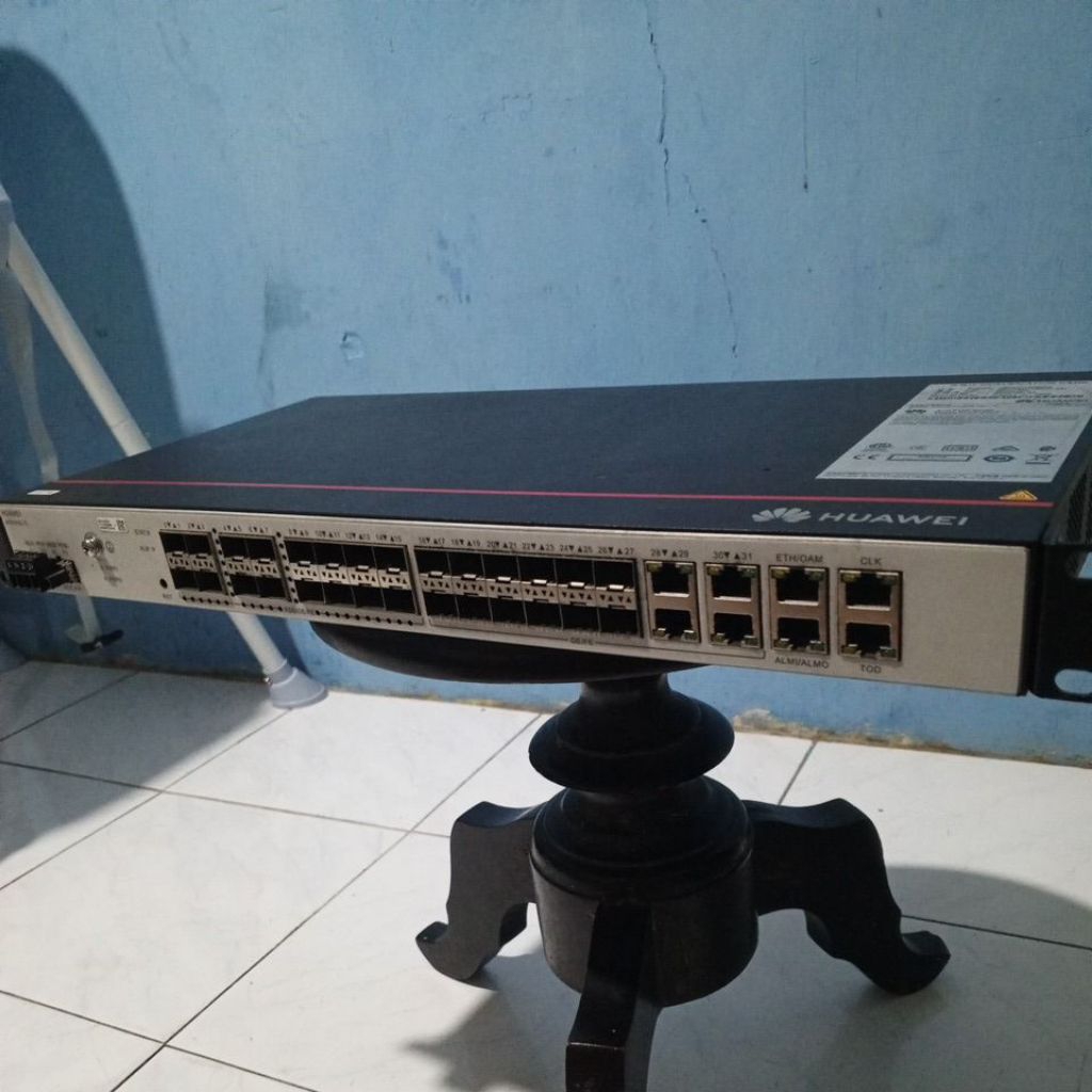 switch Huawei ATN910C-G