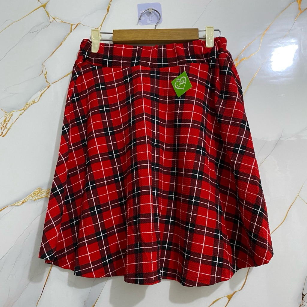 Terbaru rok mini selutut 3/4  wanita bahan waffel motif kotak