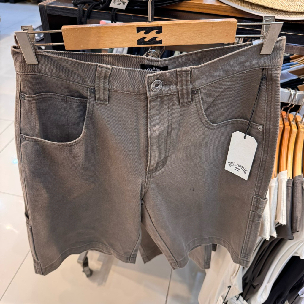 CELANA PENDEK PRIA BILLABONG ORIGINAL WORKWHEAR JEANS