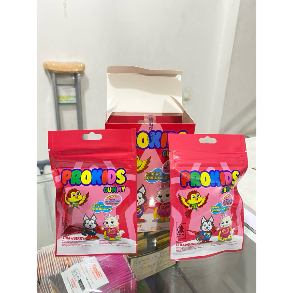 Prokids Gummy Strawberry/Gummy Multivitamin Anak/Vitamin Anak Gummy