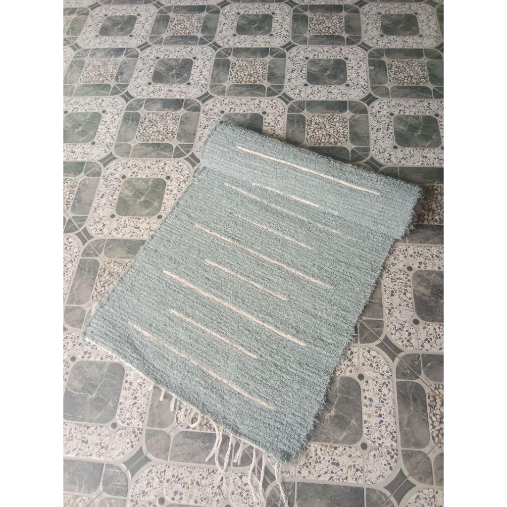 rug keset karpet lorong panjang aesthetic bawah tempat tidur