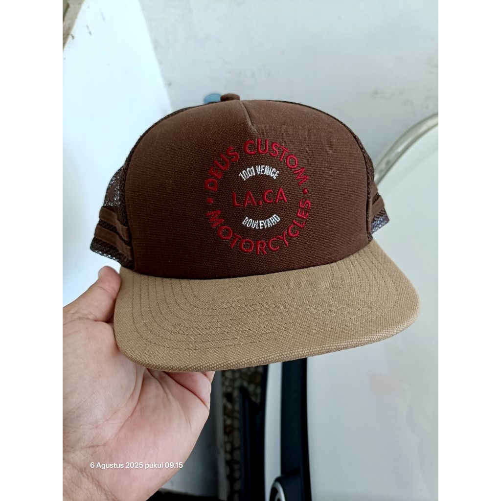 Topi Trucker Deus Original BARU