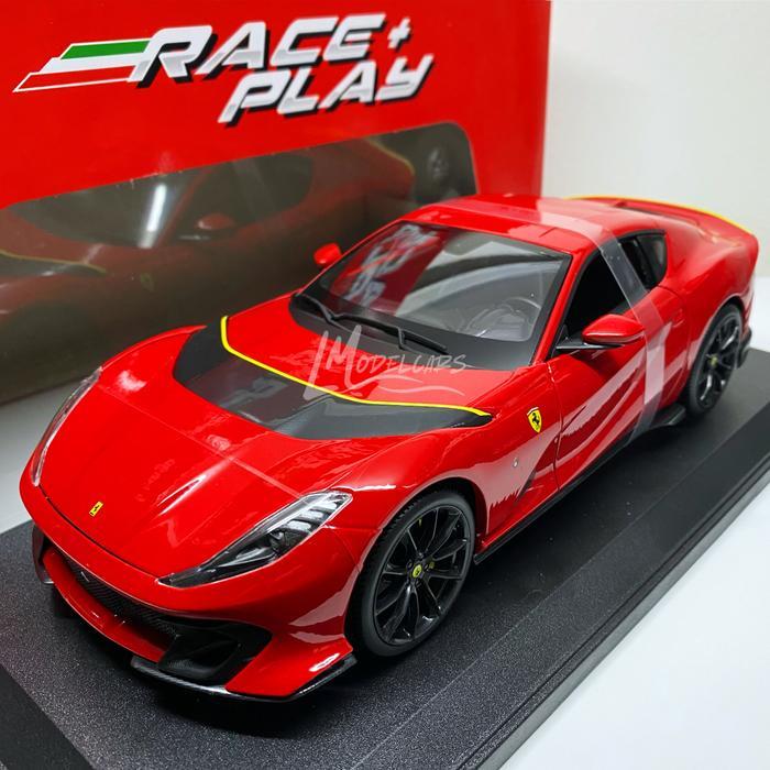 Bburago 1/18 Ferrari 812 Competizione 2021 Rosso Corsa (Red Metallic/Black) not autoart maisto bbr A