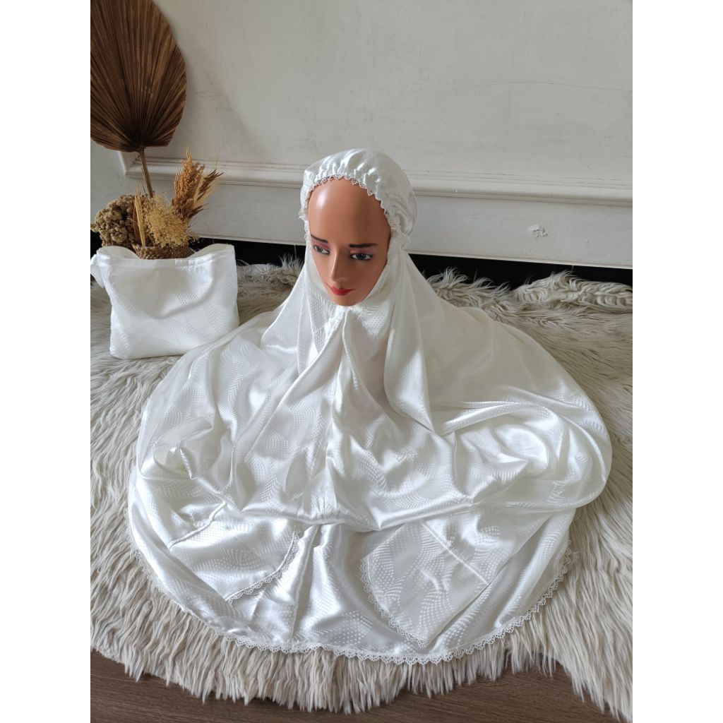 Mukena Armani Silk Jacquard Polos | Mukena santri | Mukena Terusan