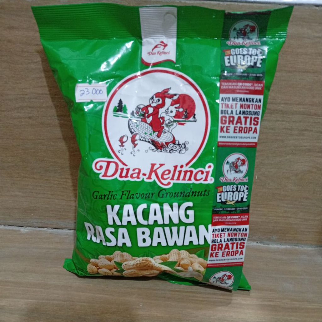 

dua kelinci kacang rasa bawang 180g