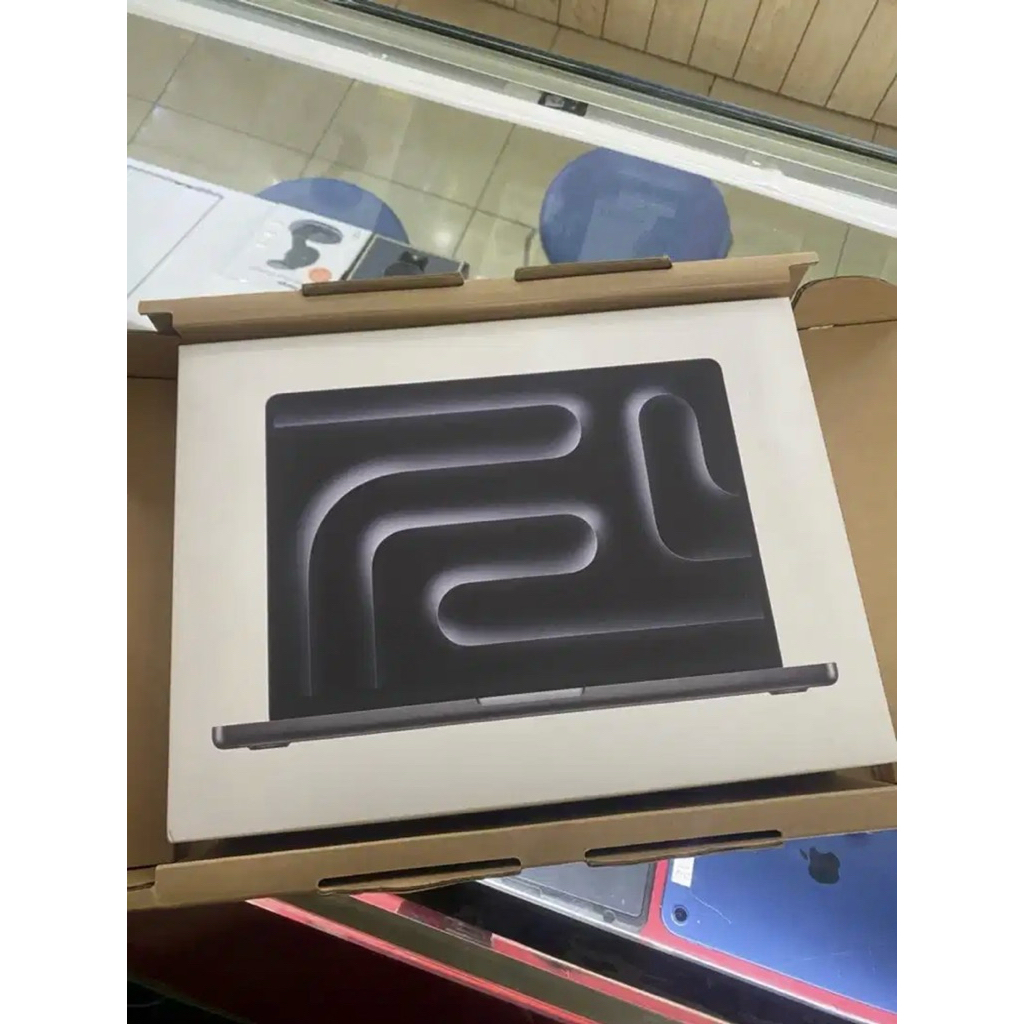 MacBook Pro M4 14inch