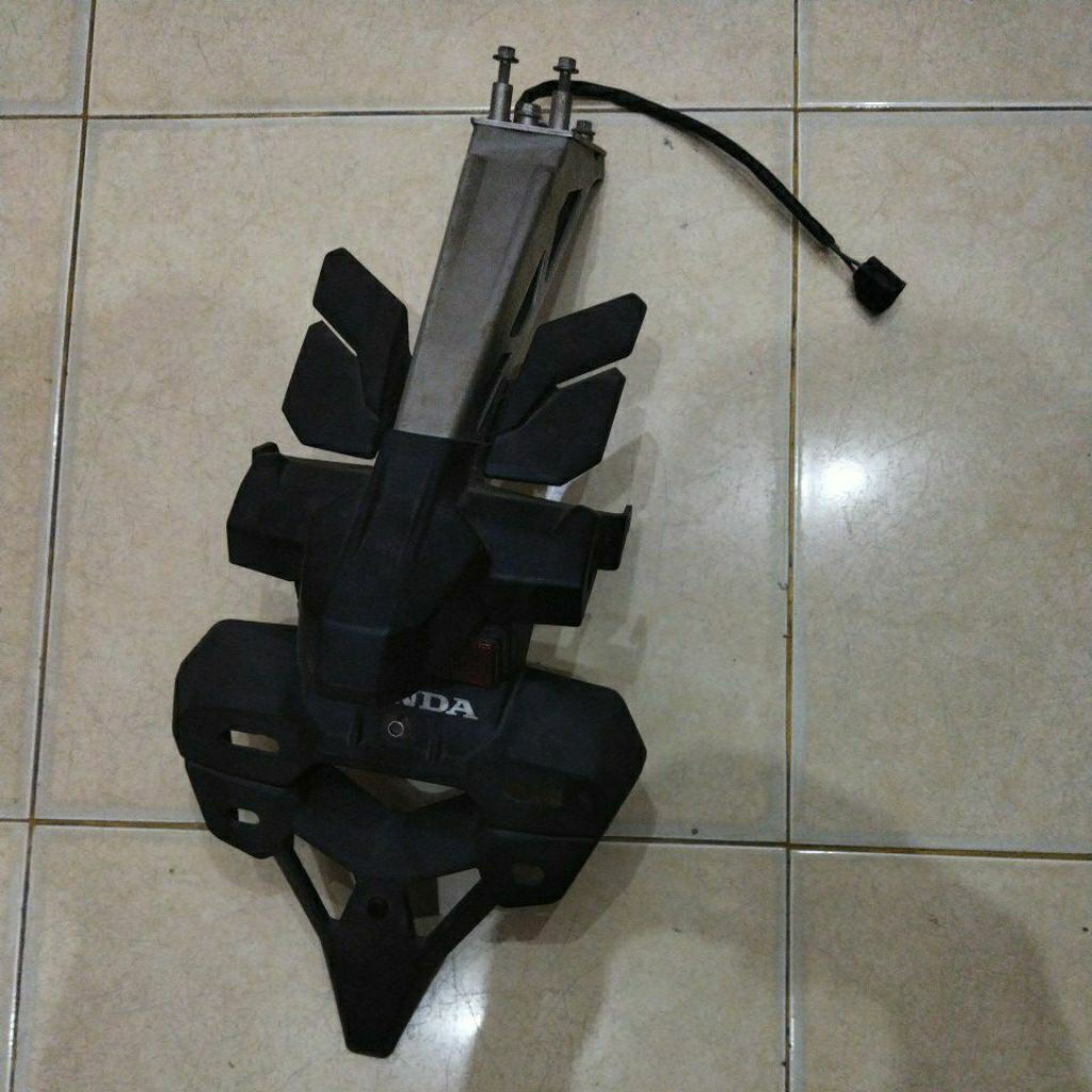 Spakbor belakang + airscoop CBR250RR
