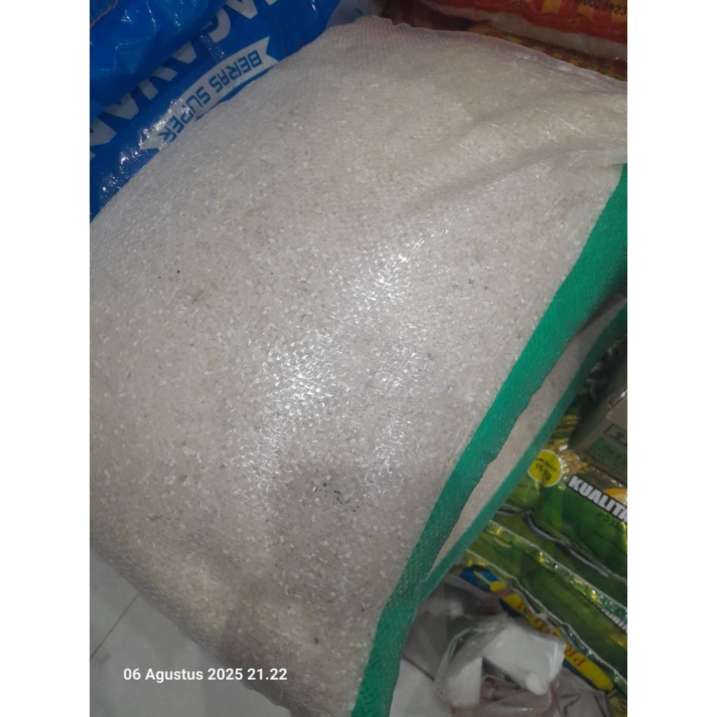 

Beras Murah Selepan Biasa 5kg