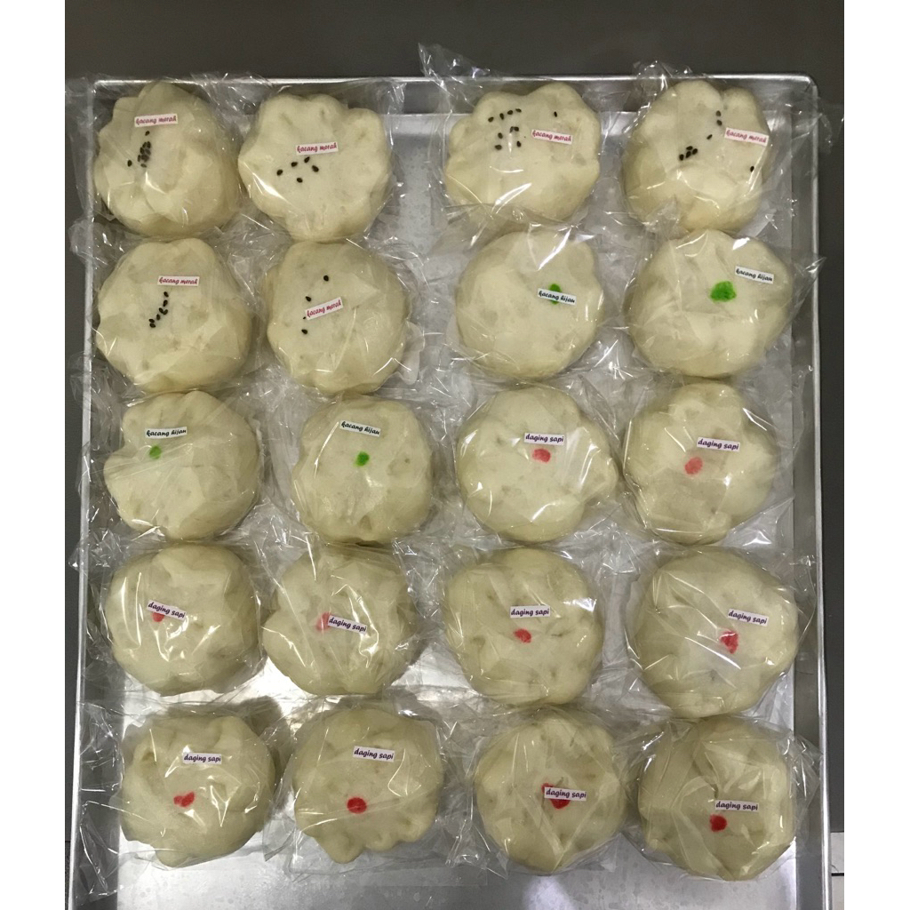 

Bakpao/ Bakpau/ Bapau.