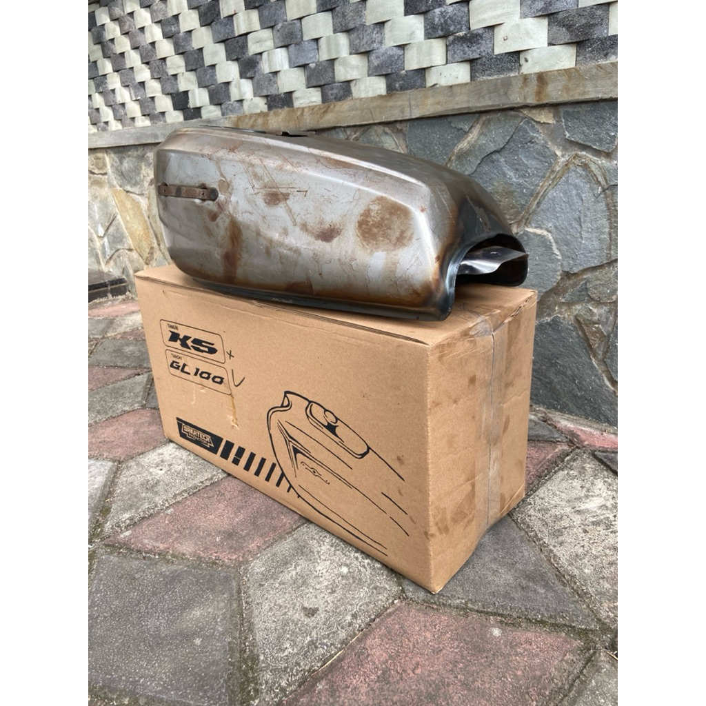 TANGKI BENSIN GL100 SAKATECH FUEL TANK GL100 GL125 FULL PRESS SAKATECH PRODUCT