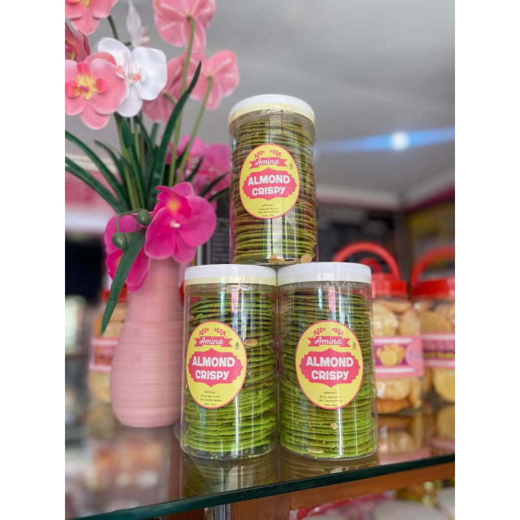 

Almond Pandan Crispy