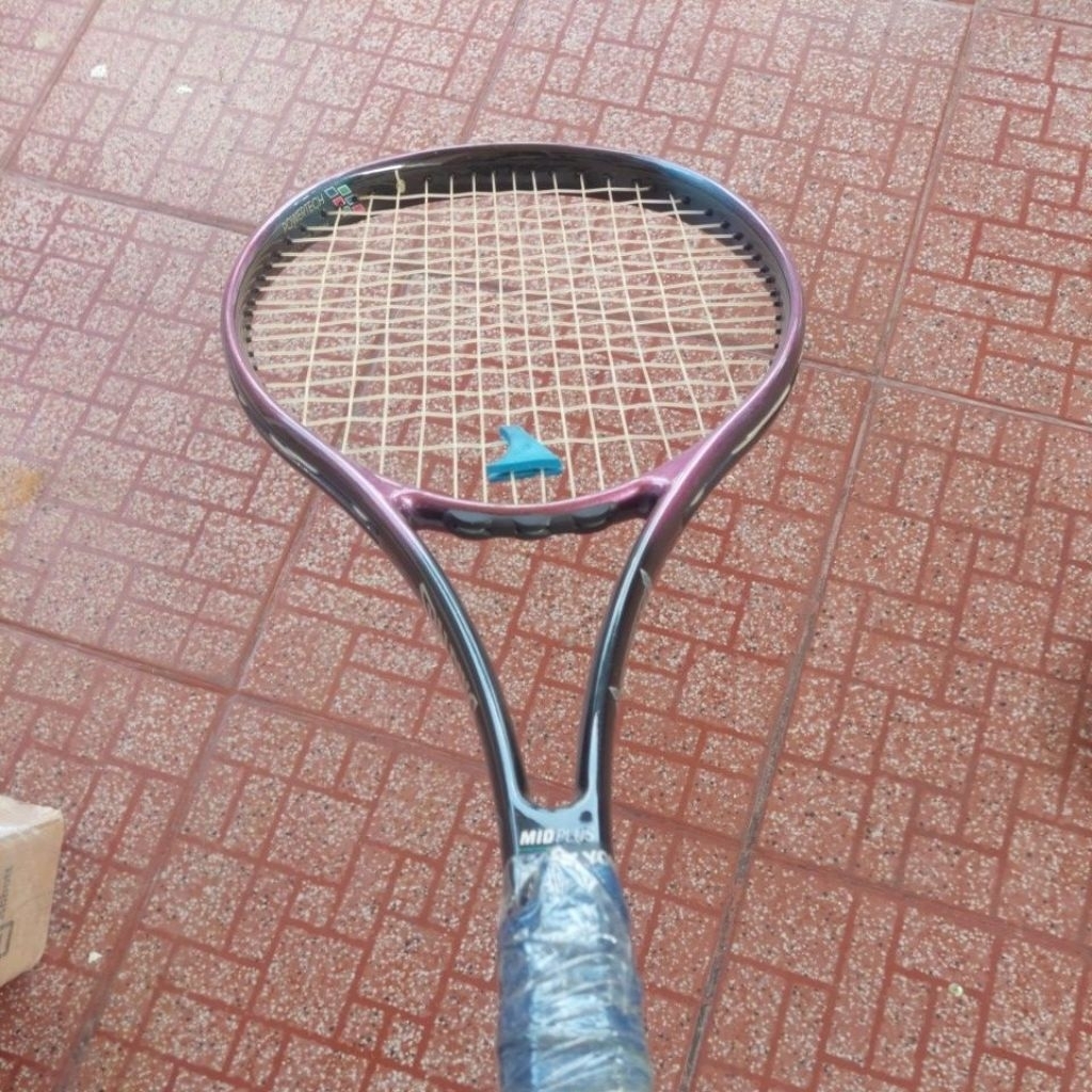 raket twnis spalding