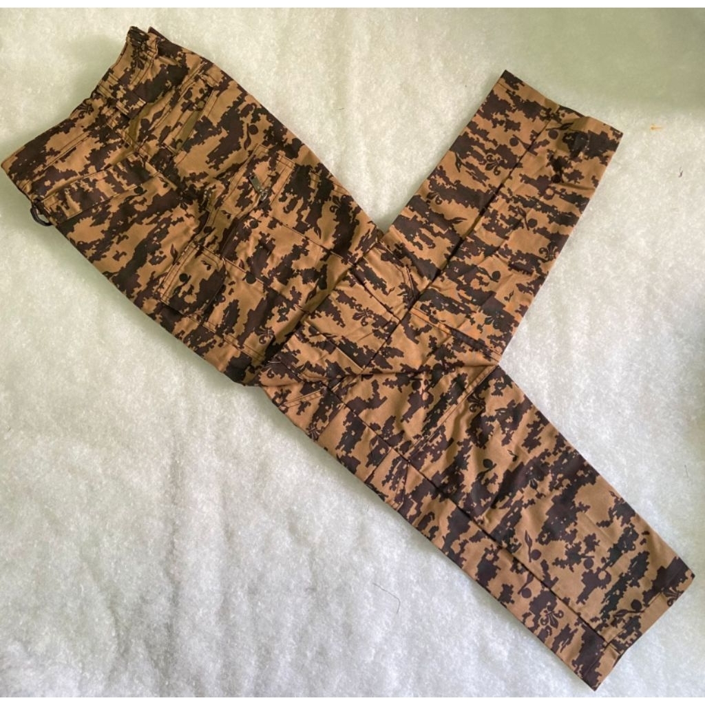 Celana Taktikal
