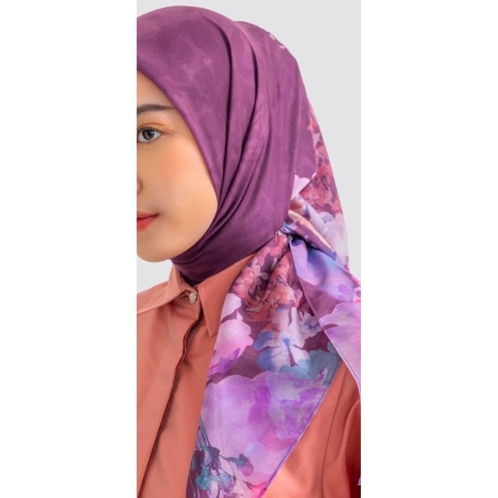 Promo Sale Hijab Ria Miranda Lenora Burgundy