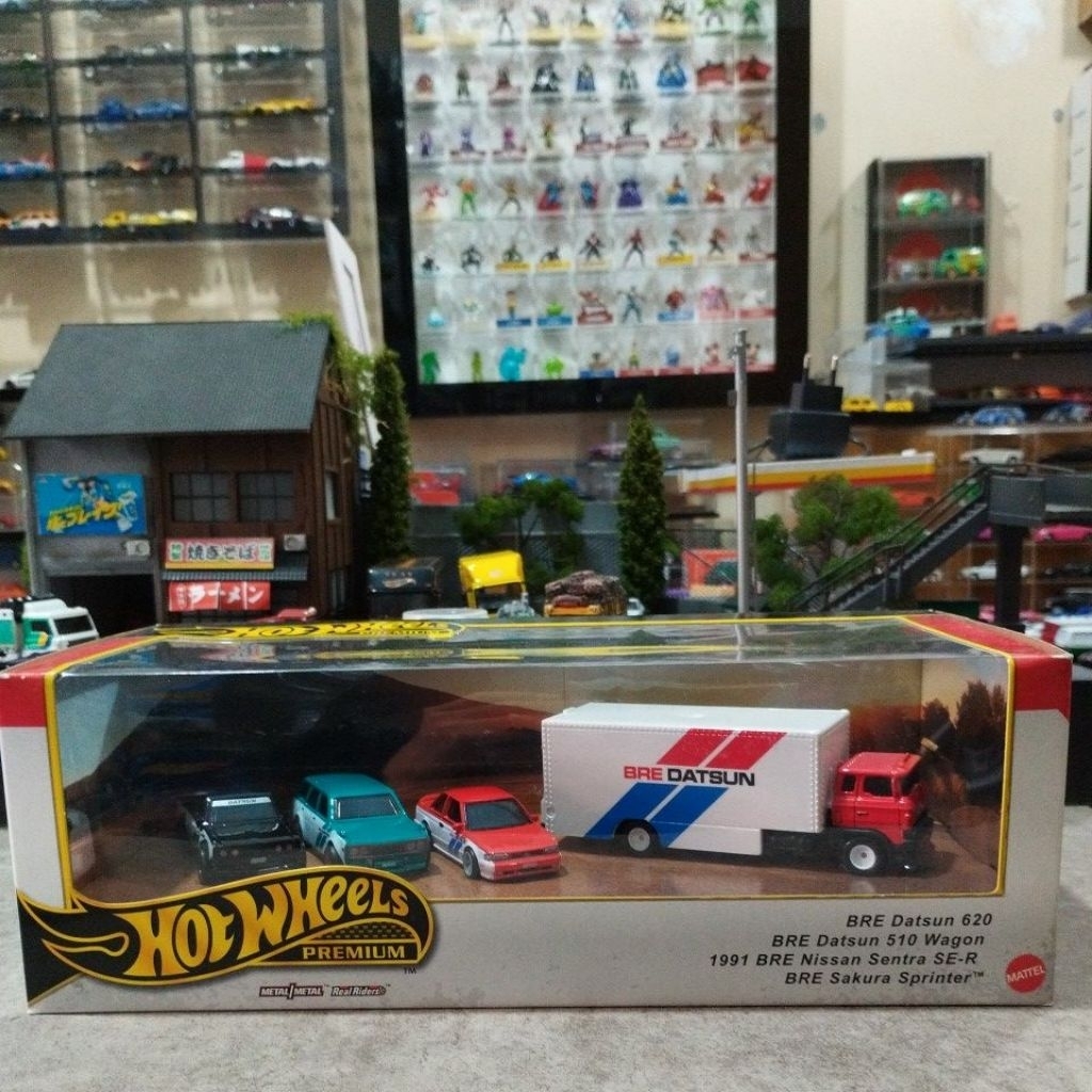 hotwheels BRE datsun 620 Bre Datsun 510 Wagon 1991 BRE Nissan Sentra SR-R BRE Sakura Sprinter
