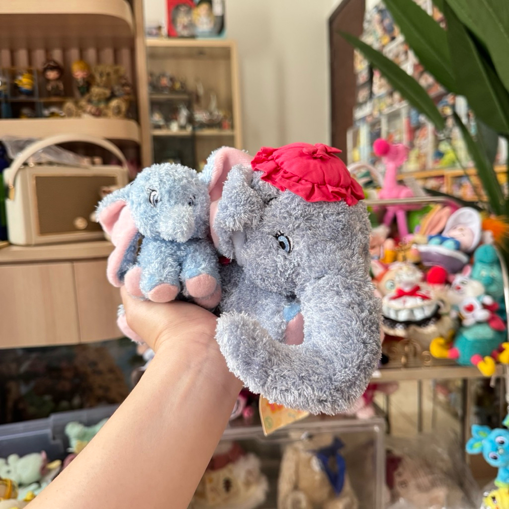 RARE Tokyo Disneyland Dumbo and Mom / Boneka Dumbo