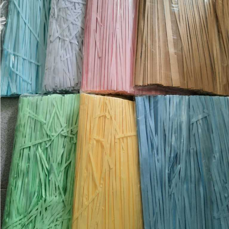 

Kertas Cacah Warna Cokelat 1 Kg