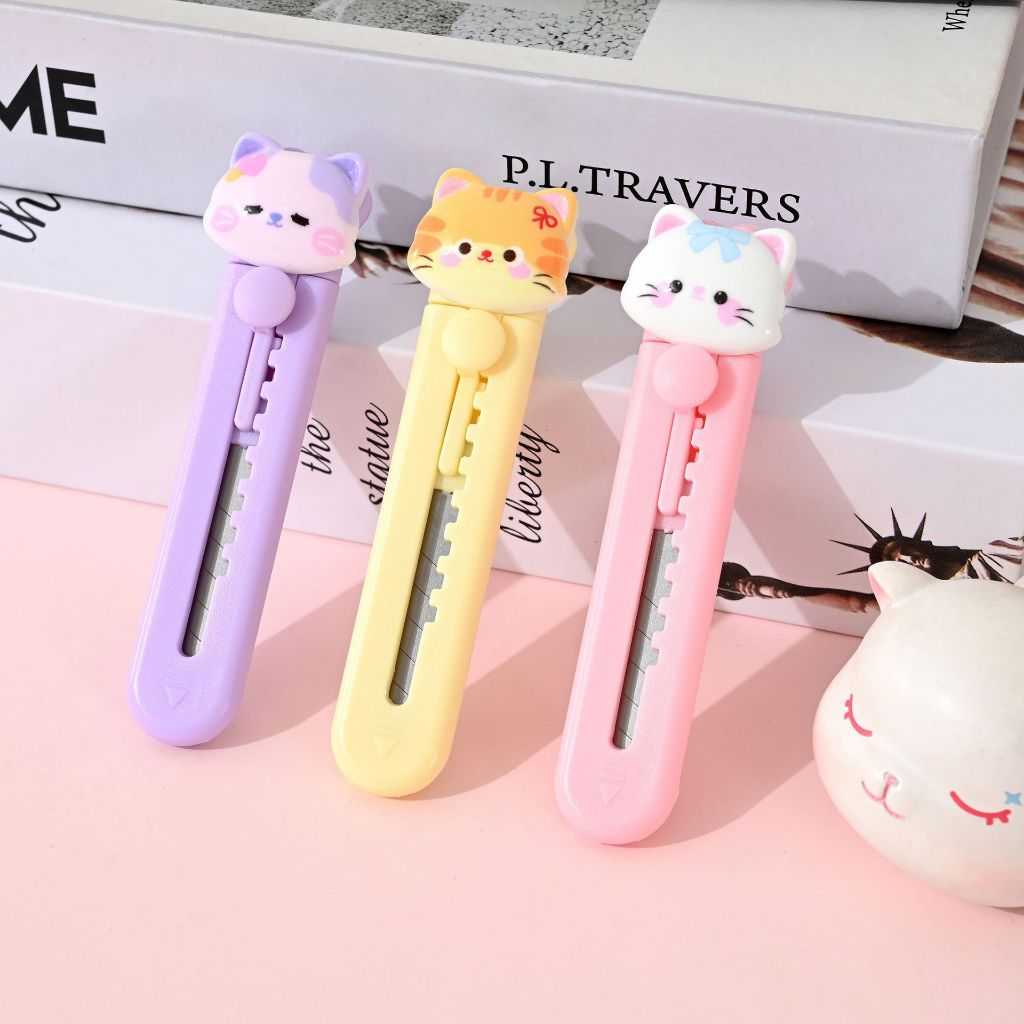 

OL6011 Pisau Cutter mini motif Cat kucing lucu / Stainless steel Anti karat