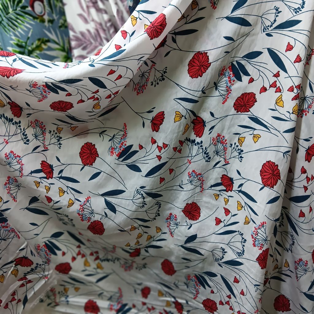 Kain Katun Silky motif  dan Ringan Kain Katun Silky Import Lembut untuk Hijab dan Gamis
 Kain Katun 