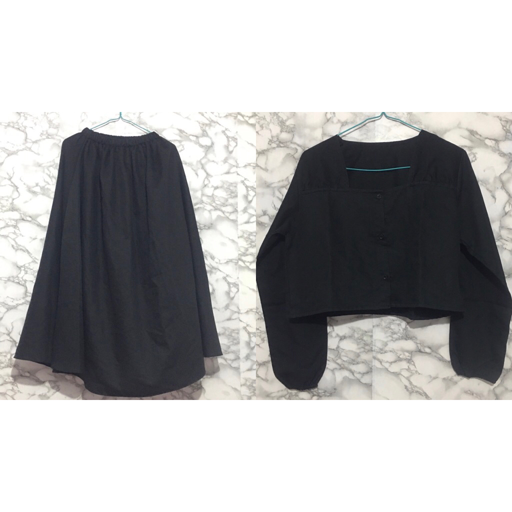 One Set Baju lengan panjang crop dan rok wanita