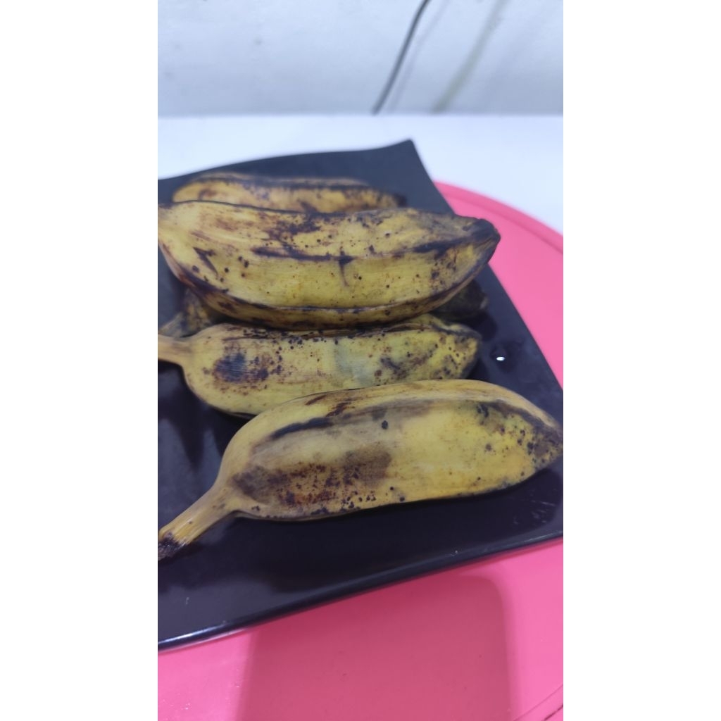

Pisang gepok rebus / pissng gepok asli Kalimantan barat