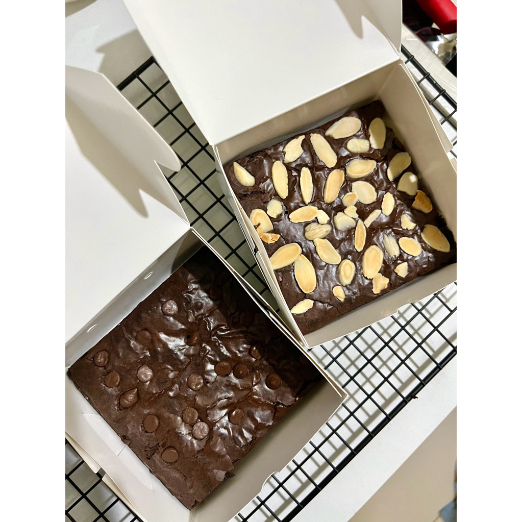 

Fudgy Brownies (10x10)