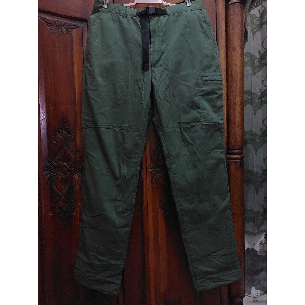celana kargo uniqlo ripstop Heattech