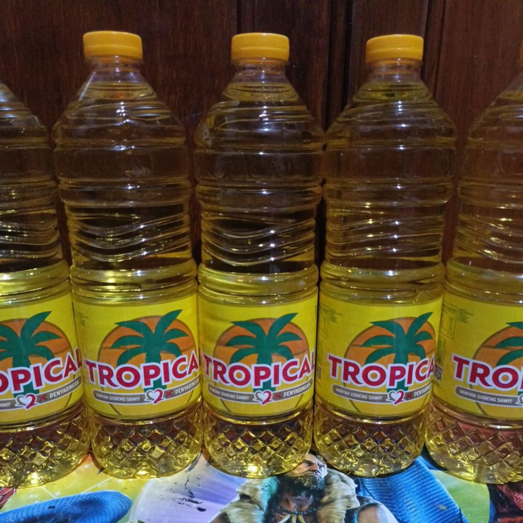 

TROPICAL MINYAK GORENG 1 LT BOTOL 1 LITER