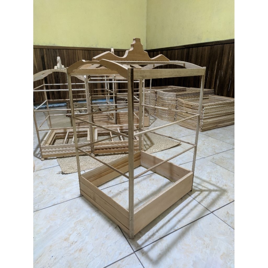 Sangkar diamond ambrukan No 1